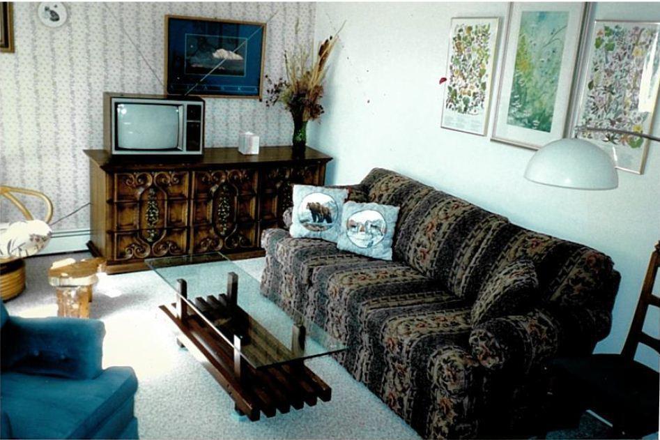Anchorage Downtown Bed & Breakfast At "Raspberry Meadows" Ruang foto